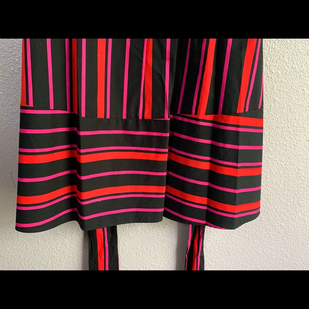 Dress - Picture 3 of 6